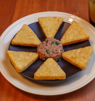 Bem Brasil Hash Brown with tartare steak