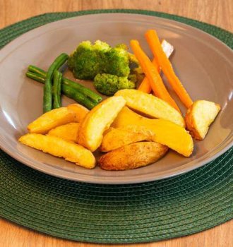 Batata Rústica Tradicional Bem Brasil  com legumes na manteiga