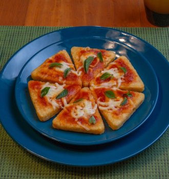 Pizza Margherita de Hashbrown Bem Brasil