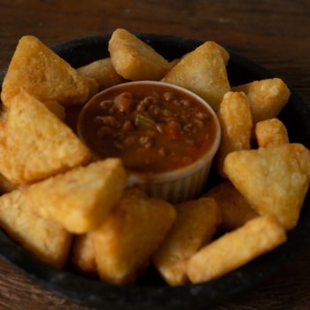 Nachos con Mini Hashbrown Bem Brasil