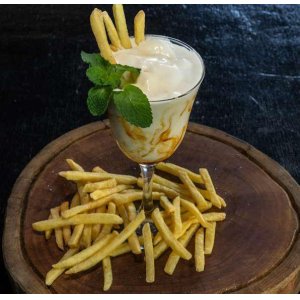 Batata Fast Food Bem Brasi com sundae