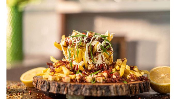 Torre de Batata com Carne Seca e Queijo Coalho